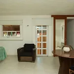 1Br Apt Downtown. Walk To The Beach And 5Th Av