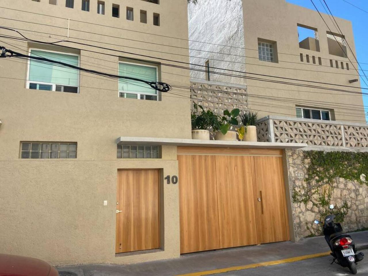 1br Downtown. Walk To The And 5th Av * Playa del Carmen