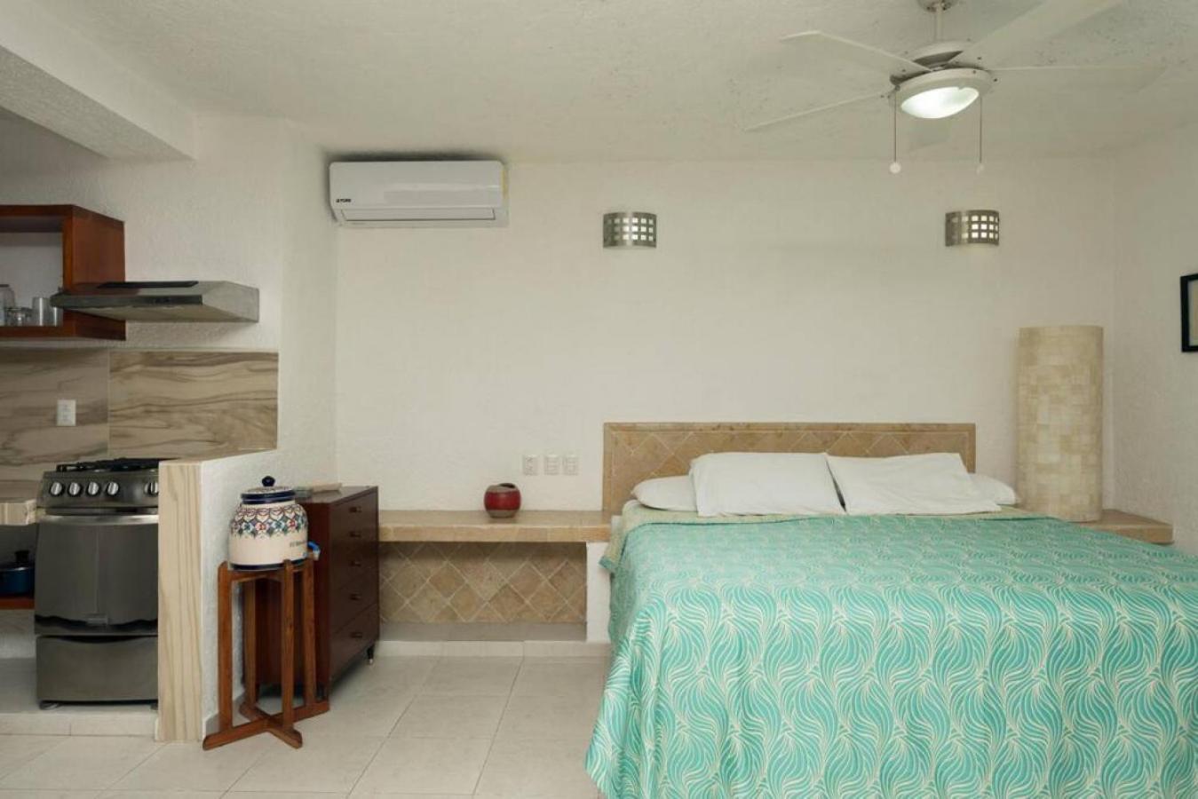 1br Downtown. Walk To The And 5th Av * Playa del Carmen
