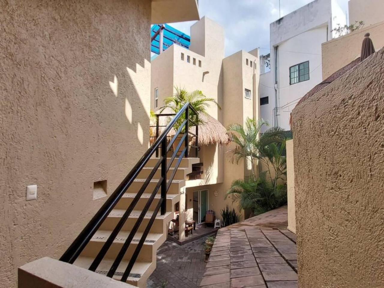 1br Downtown. Walk To The And 5th Av * Playa del Carmen
